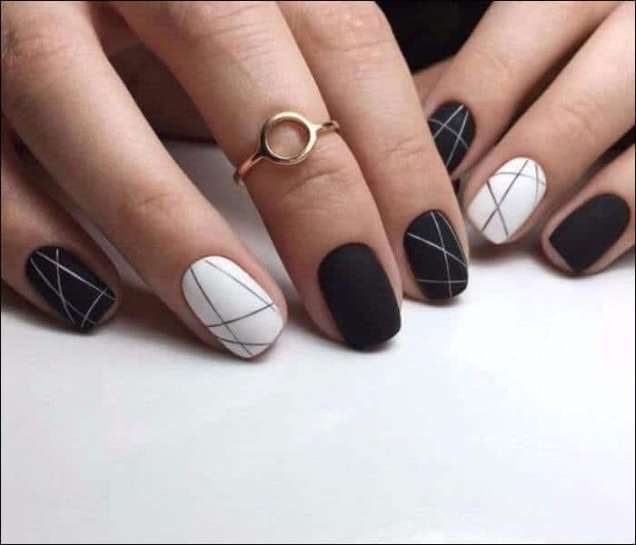 black-nail-design