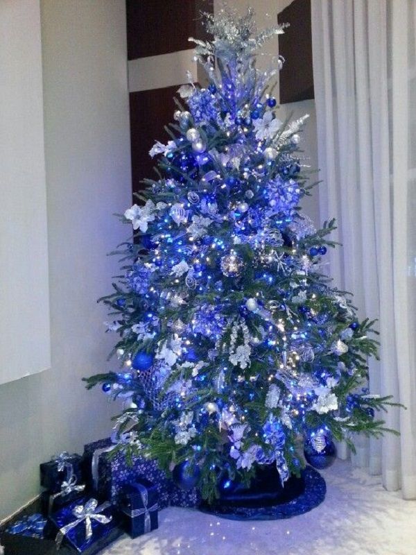 blue-Christmas-tree