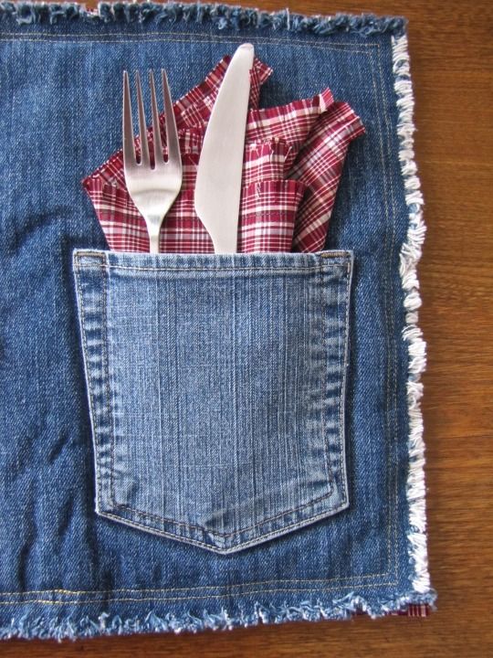 dc33cc6e65e0fa95dfdf4242f0256ae6--denim-quilts-ideas-recycle-jeans-denim-projects-upcycling