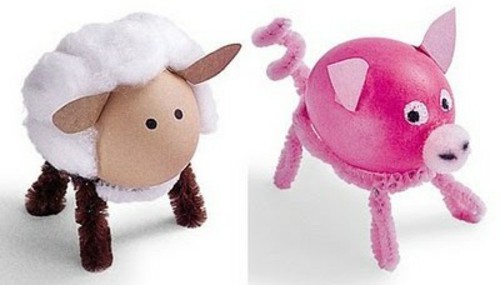 funny-easter-eggs-pigs-sheep