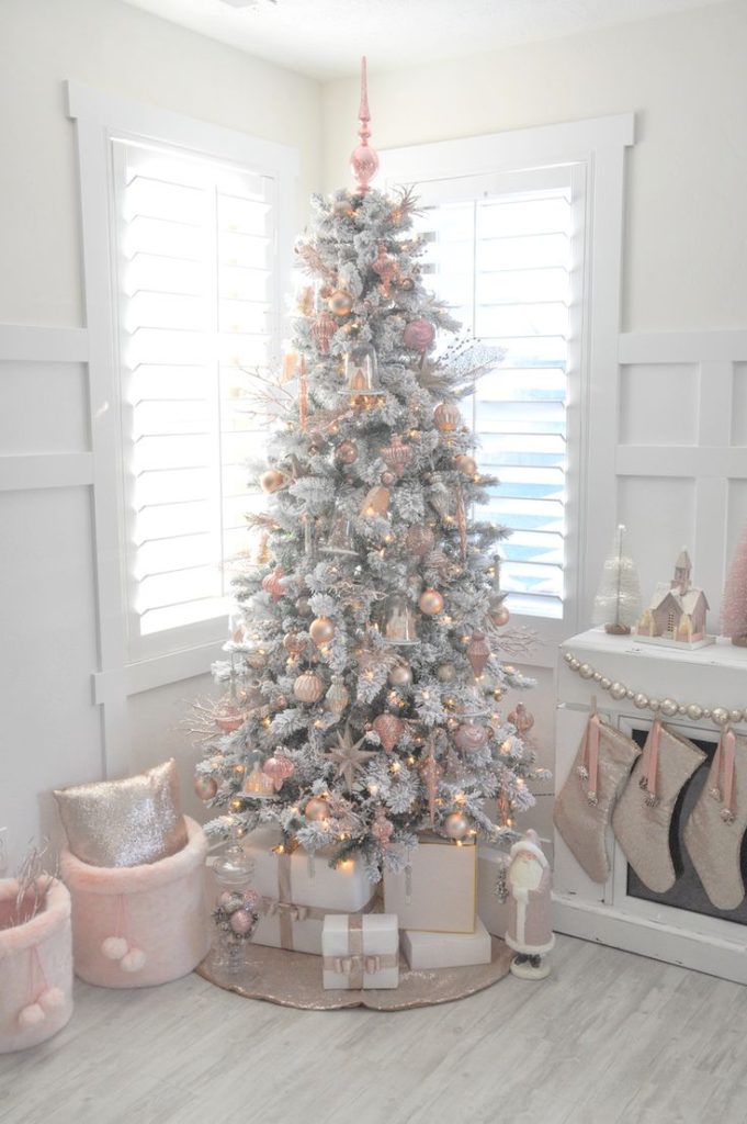 white-christmas-with-pink-decorations-and-gold-lights