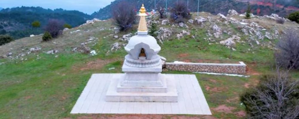 Μια Βουδιστική Στούπα στα βουνά της Κορινθίας -Δίνει την αίσθηση πως βρίσκεσαι κάπου στο Θιβέτ
