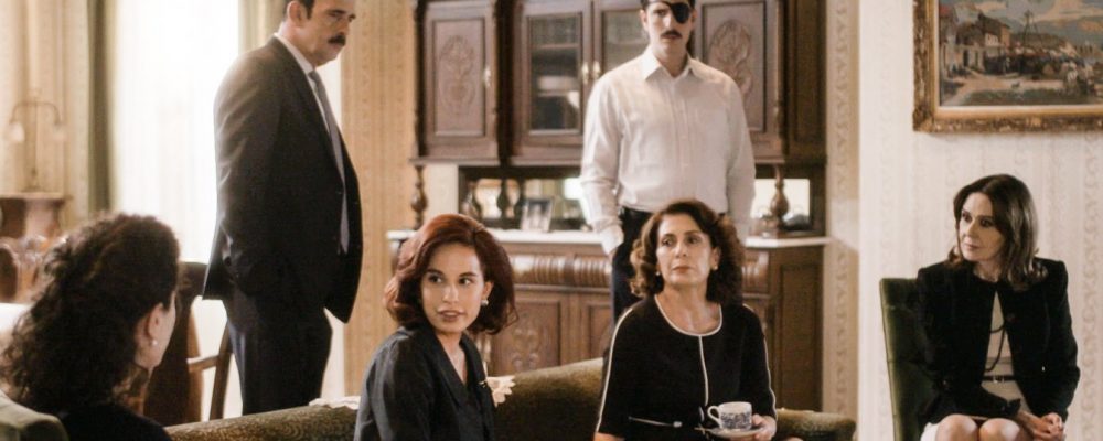 Οι Άγριες Μέλισσες – Επόμενα επεισόδια: Ενα τηλεφώνημα αναστατώνει τον Δούκα – Η νύχτα θα βαφτεί με αίμα