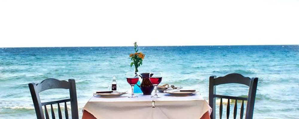 Τα 15   Top εστιατόρια της Κορινθίας με θέα την  θάλασσα