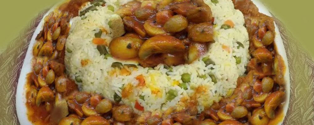 Κοκκινιστά μανιτάρια με  ρύζι