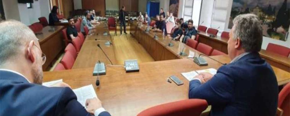 Τι συμφώνησαν δήμος Κορινθίων και επιχειρηματίες εστίασης