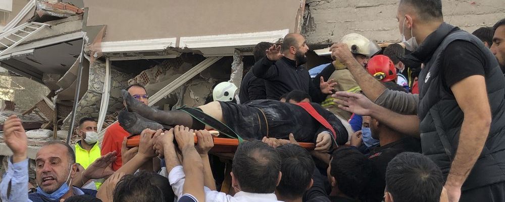 Τουρκία-σεισμός: Τουλάχιστον 24 νεκροί και πάνω από 800 τραυματίες (φωτο/βίντεο))