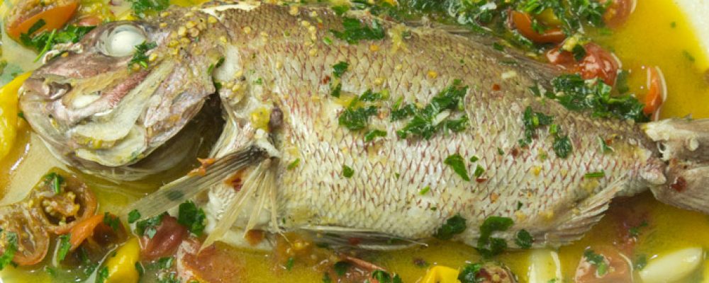 Η διάσημη Ιταλική συνταγή για ψάρι στο τρελό νερό (αλ άκουα πάτσα)