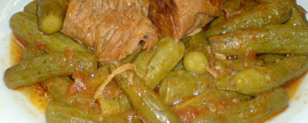 Μαμαδίστικο φαγητό: Μοσχάρι με κολοκυθάκια