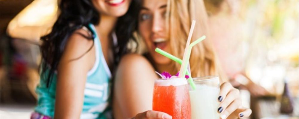 12 καλοκαιρινά cocktails να τα πιεις στο ποτήρι
