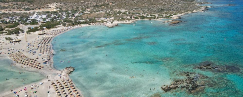 Αυτές είναι οι 4 ελληνικές παραλίες που φιγουράρουν στις 22 καλύτερες της Ευρώπης για το 2022 (λίστα)