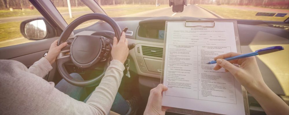 Δίπλωμα οδήγησης: Όλες οι αλλαγές σε μαθήματα και εξετάσεις λόγω κορονοϊού