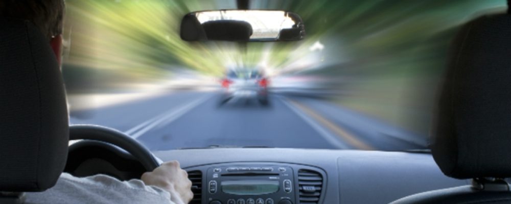 8 συμβουλές οδήγησης που θα σας κάνουν απίστευτη οικονομία στα καύσιμα