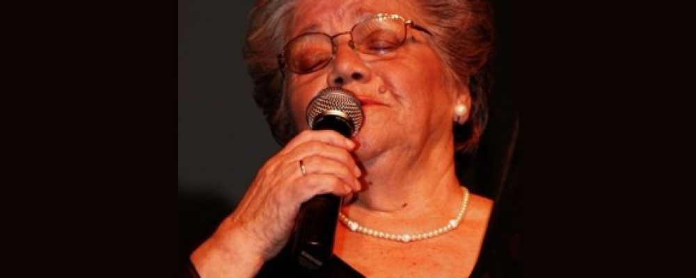 “Εφυγε” η Ειρήνη Κονιτοπούλου – Λεγάκη: Σίγησε μία από τις μεγάλες φωνές του νησιώτικου τραγουδιού