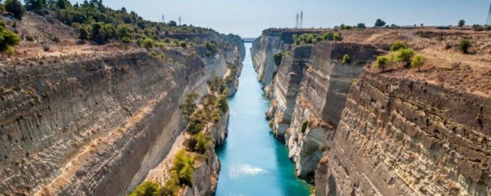 Χωρίς νερό: Το ευφυές τέχνασμα των αρχαίων Ελλήνων για να περνούν τα πλοία τον Ισθμό της Κορίνθου