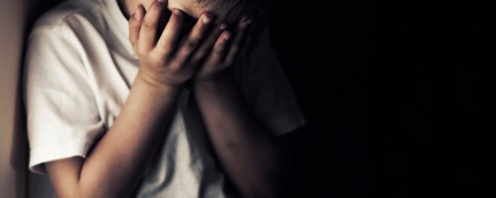 Φρίκη στην Πετρούπολη: Νηπιαγωγός κατηγορείται για σεξουαλική κακοποίηση 4χρονου – ΒΙΝΤΕΟ