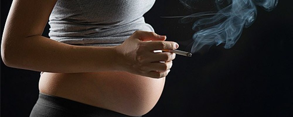 Κάπνισμα: Πως επηρεάζει τη γονιμότητα σε άνδρες και γυναίκες