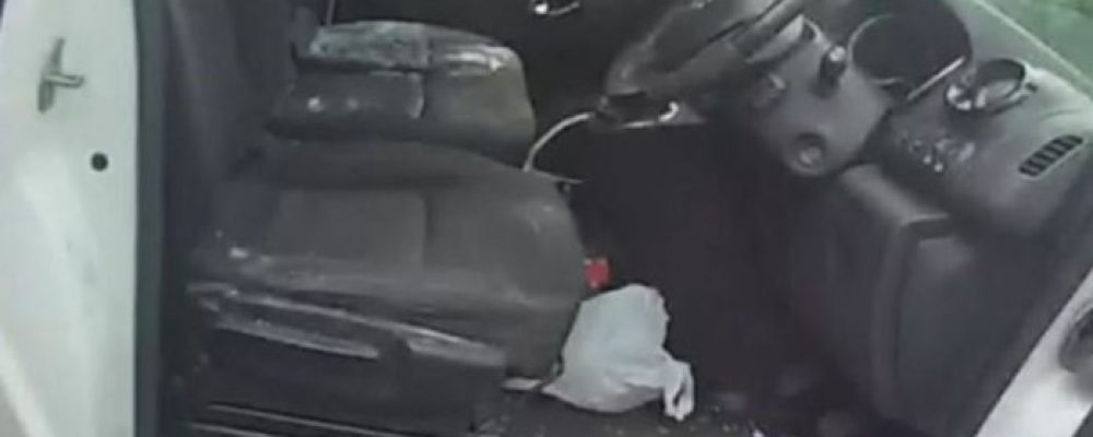 Πέταξαν σακούλα με ναρκωτικά από παράθυρο αυτοκίνητου στο κέντρο της Κορίνθου