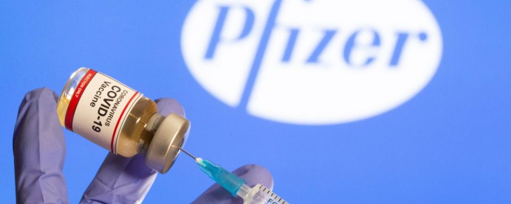 Εμβόλιο Pfizer: Πήρε πλήρη έγκριση από τον FDA – Ανοίγει ο δρόμος για την υποχρεωτικότητα