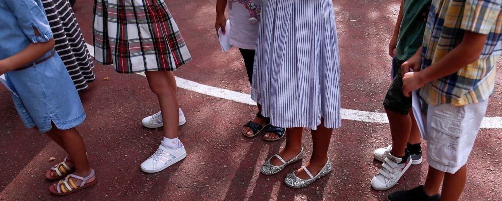 Κορωνοϊός: Ανησυχία για τα σχολεία μετά την ραγδαία εξάπλωση στα παιδιά