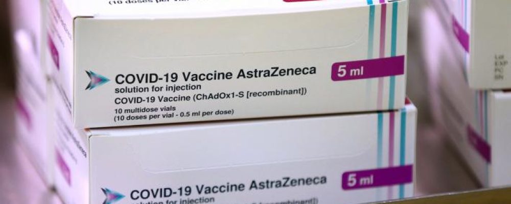 ΚΟΡΟΝΟΪΟΣ – ΕΜΒΟΛΙΑ Ο ΠΟΥ επανεξετάζει σήμερα το εμβόλιο της AstraZeneca – Αναστολή των εμβολιασμών στην Ν. Αφρική