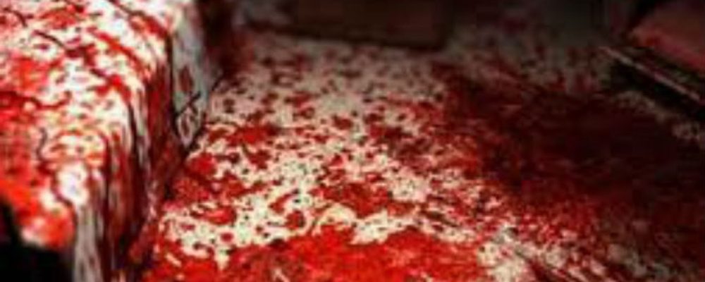 Ραγδαίες εξελίξεις στο Λουτράκι: Αίματα έξω από το σπίτι της 45χρονης – Έτοιμη για εισβολή η Αστυνομία