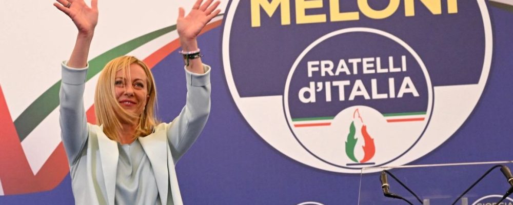 Εκλογές στην Ιταλία / Νίκη για την Άκρα Δεξιά – Πρώτο κόμμα οι «Αδελφοί της Ιταλίας» της Μελόνι