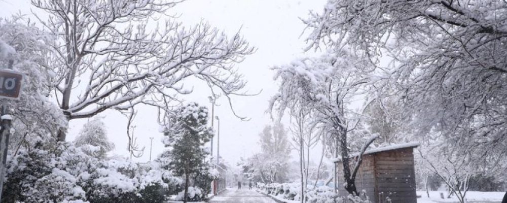 Καιρός με παγωνιά – Χιόνια :  Διπλή ψυχρή εισβολή από την Τρίτη:   – Αναλυτική πρόβλεψη και στην Κόρινθο