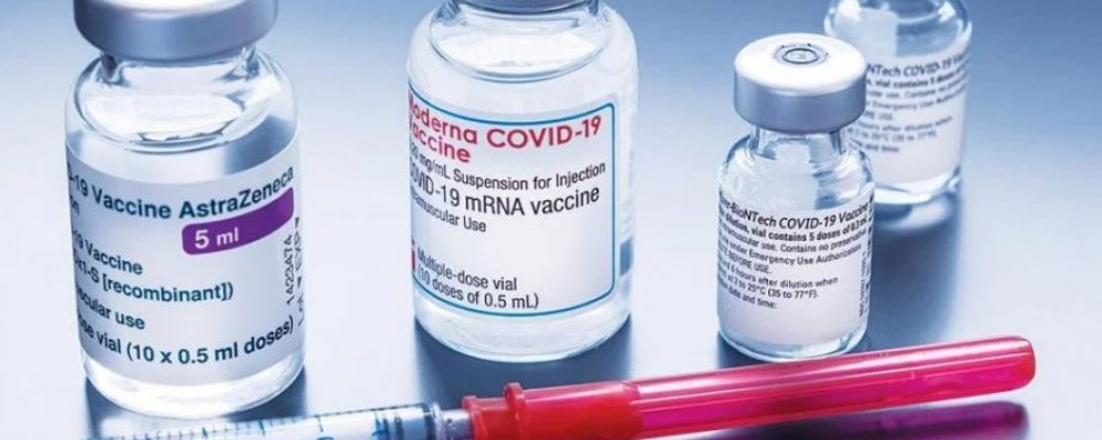 Η εμπιστευτική έκθεση της Pfizer για το εμβόλιό της